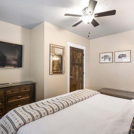 The Yellowstone Hideaway Unit A West Yellowstone Exteriör bild