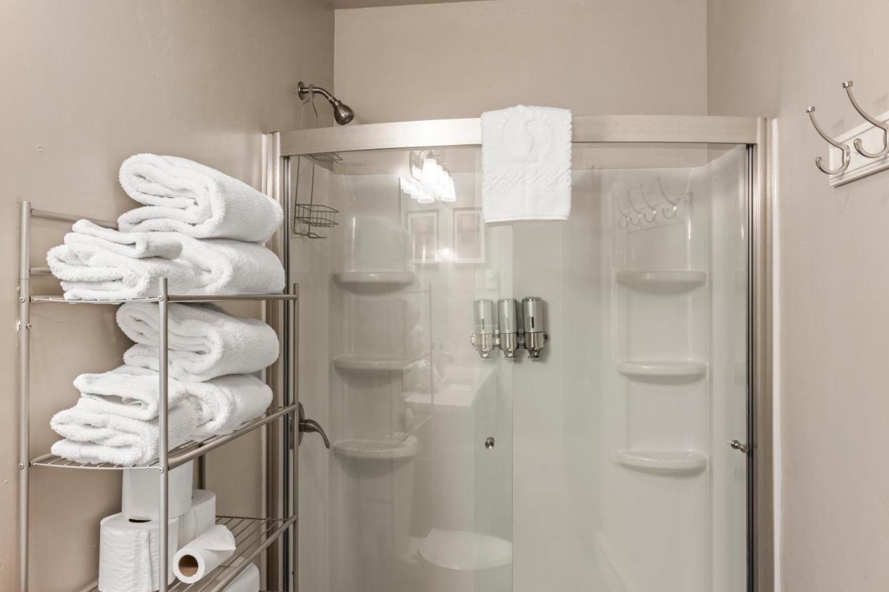 The Yellowstone Hideaway Unit A West Yellowstone Exteriör bild
