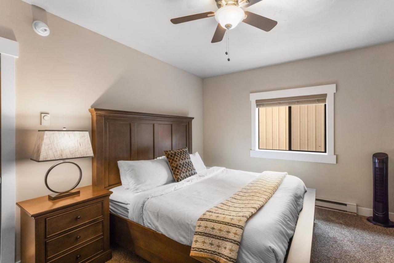 The Yellowstone Hideaway Unit A West Yellowstone Exteriör bild